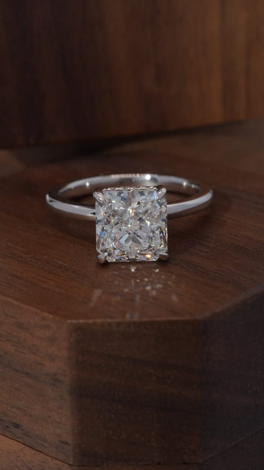 Moonlit Diamond Ring  Where silver meets the glow of pure brilliance